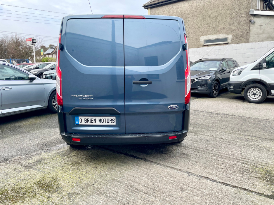 2023 Ford Transit Custom - image 21