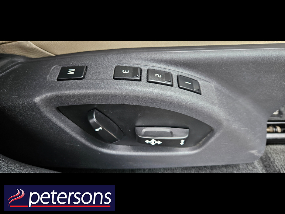 2013 Volvo XC60 - image 38