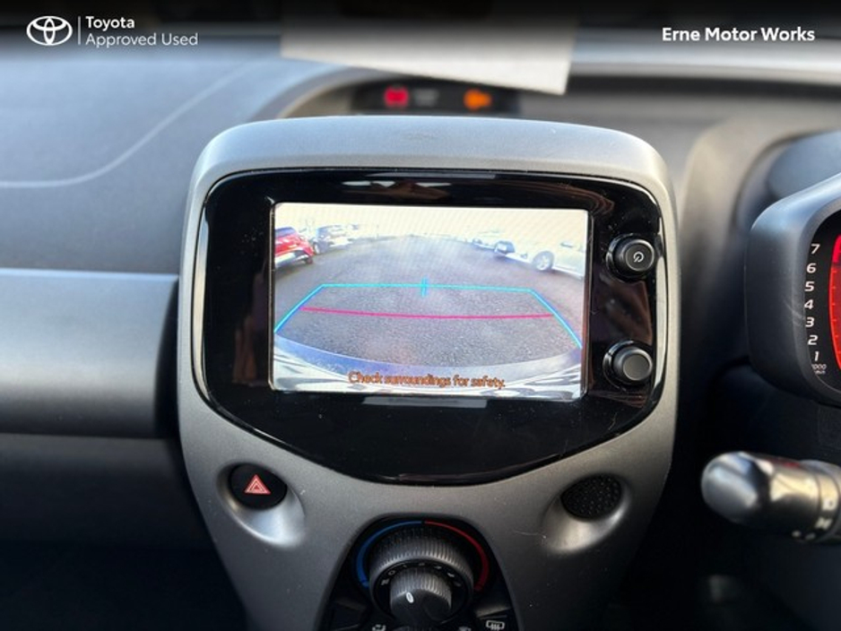 2019 Toyota Aygo AYGO 5DR X-PLAY X-SHIFT €13,450