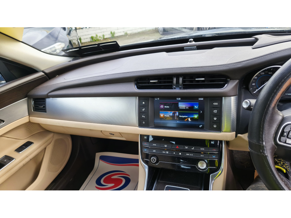 2016 Jaguar XF 2.0 D RWD PRESTIGE AUTO AA Approved 1 Year Warranty €14,950