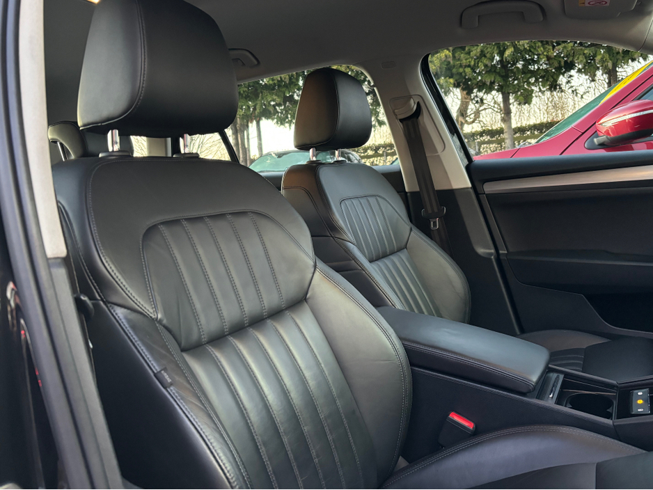2017 Skoda Superb 1.6 TDI STYLE DSG COMBI €13,950