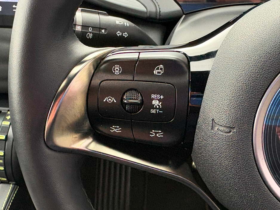 2025 BYD ATTO 3 - image 15