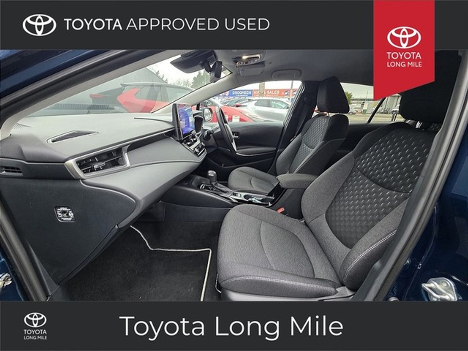 2025 Toyota Corolla 1.8 Hybrid Luna Sport 4Dr €34,949