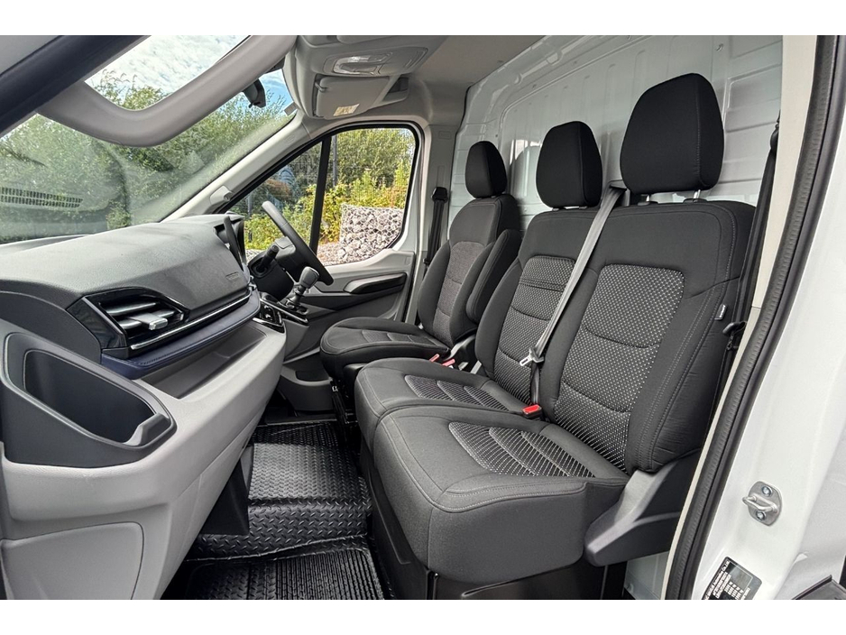 2026 Maxus Deliver 9 BASE L3H2 2.0 TCDI 1 €28,495