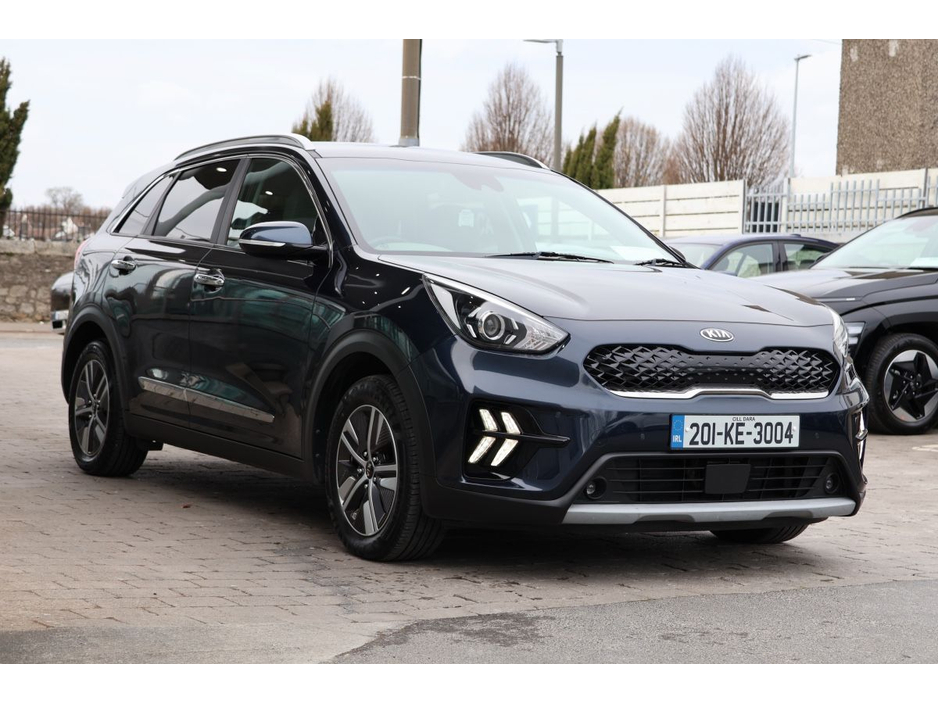 2020 Kia Niro - image 3