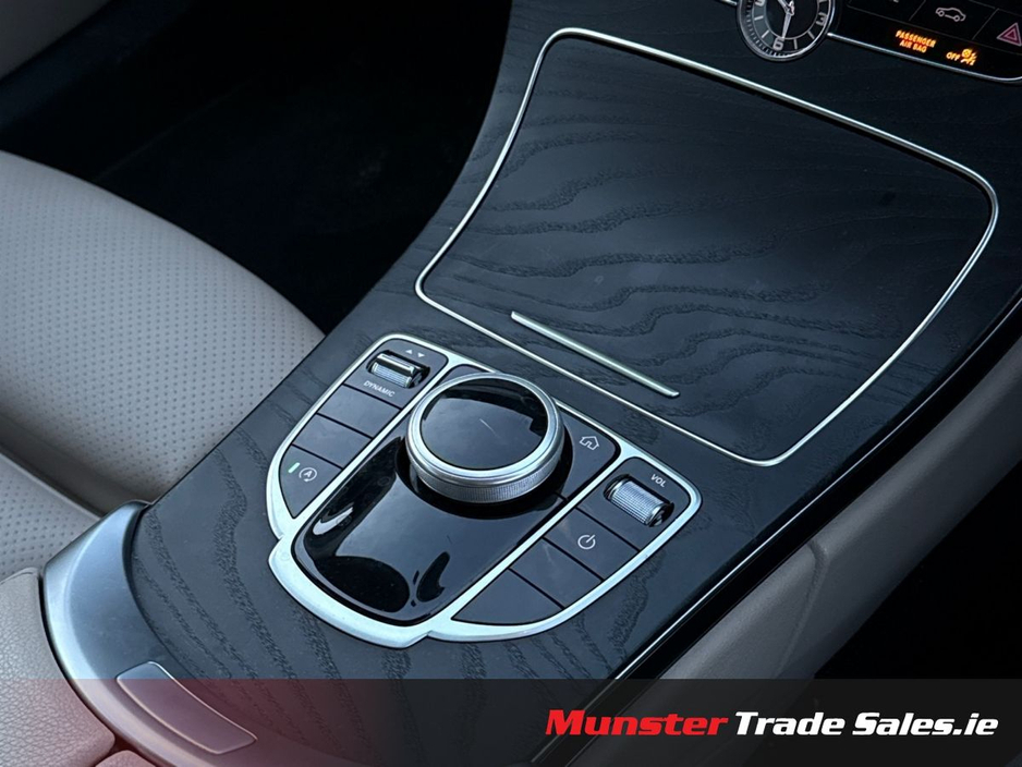 2019 Mercedes-Benz C Class - image 14