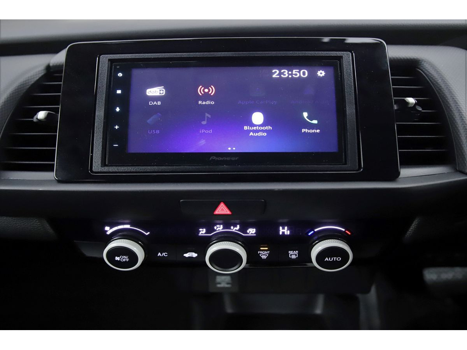 2022 Honda Fit 1.5 HEV E-CVT *CARPLAY*ANDROID*REVERSE CAM*PARK SENSORS* €19,280