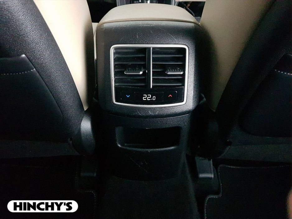 2022 Kia Sportage - image 28