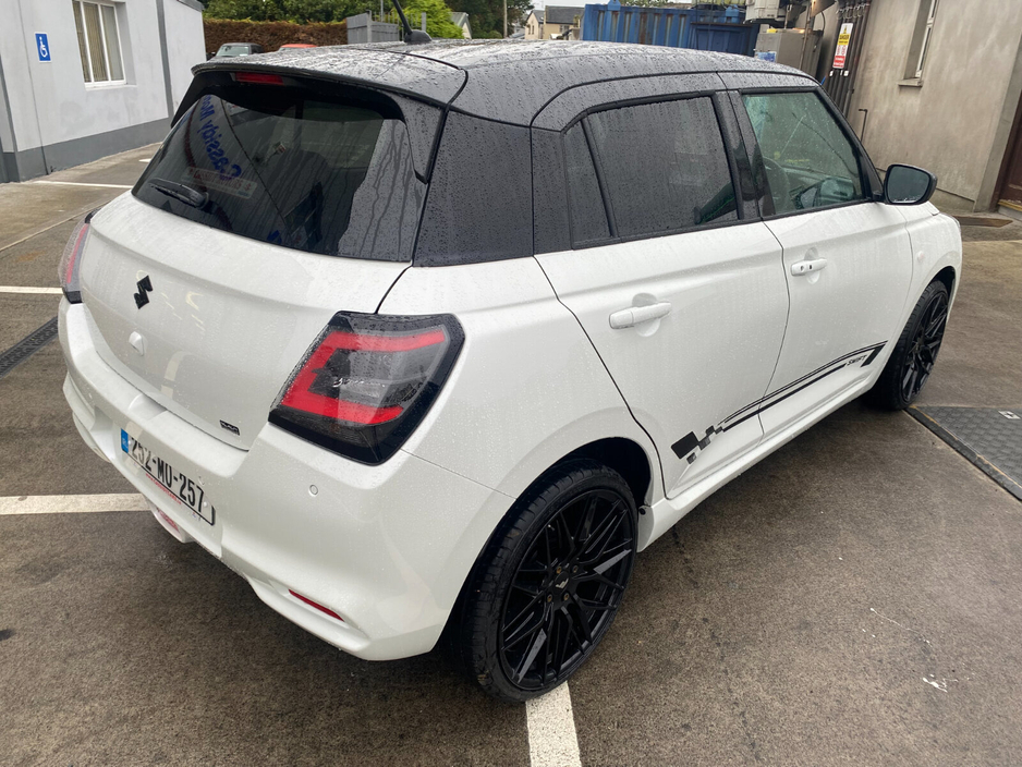 2025 Suzuki Swift Swift 1.2 Mild Hybrid Motion €22,950
