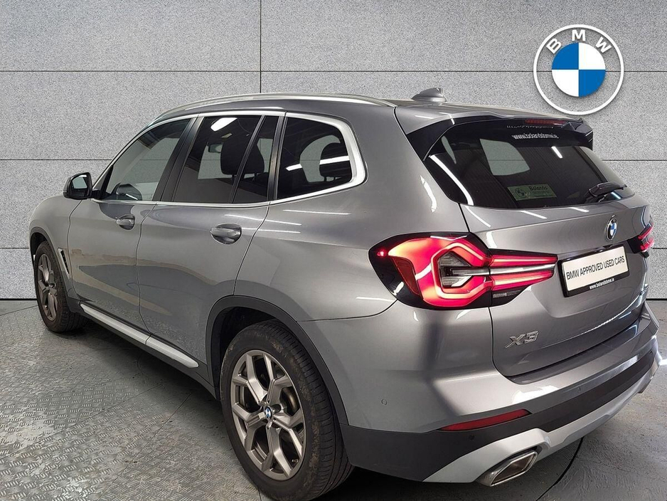 2024 BMW X3 - image 2