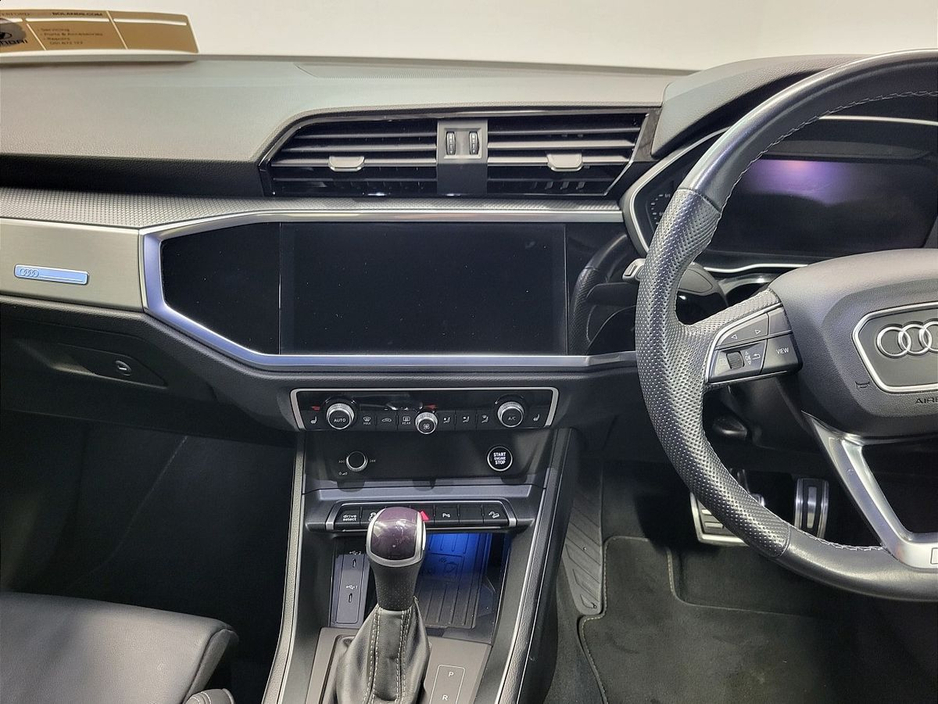 2024 Audi Q3 45 TFSI E S Tronic S line €43,975