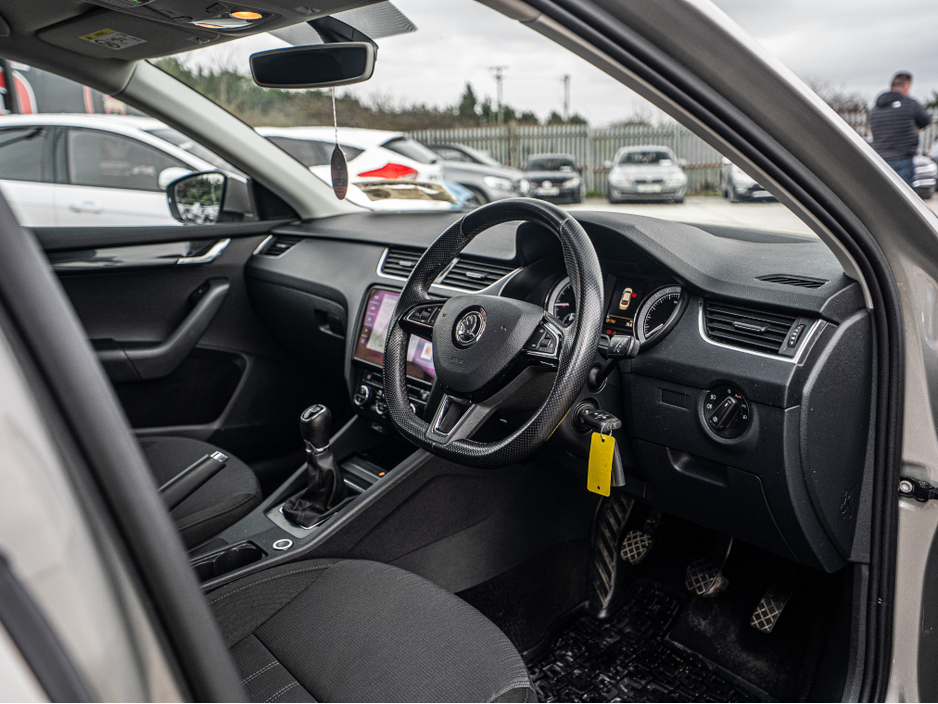 2019 Skoda Octavia 2019 Octavia 1.6tdi/High spec/New NCT/1yr warranty €17,888