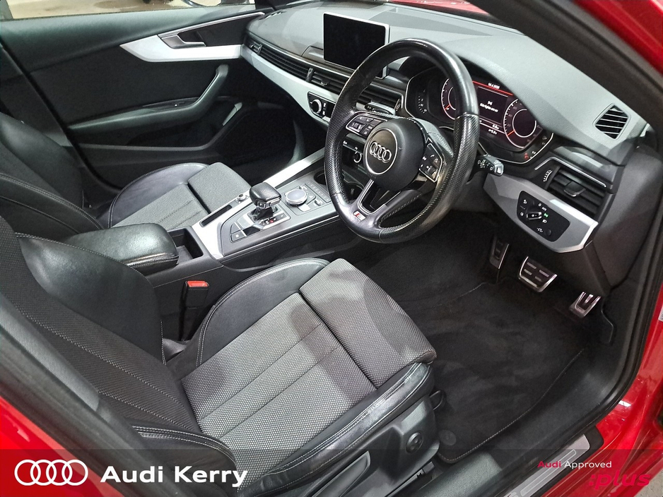 2017 Audi A4 - image 14