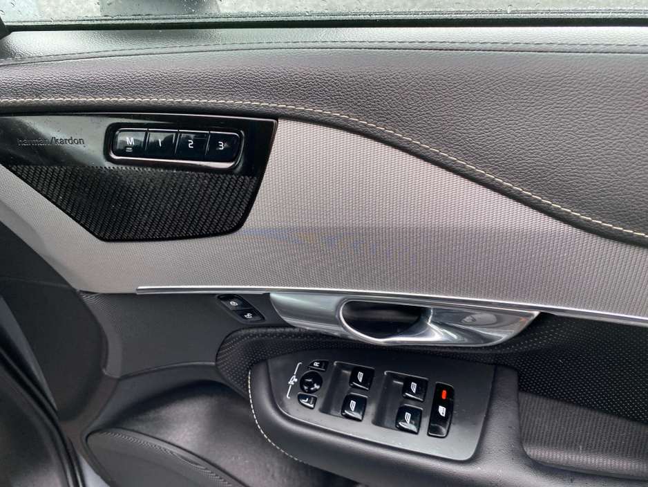 2019 Volvo XC90 - image 19