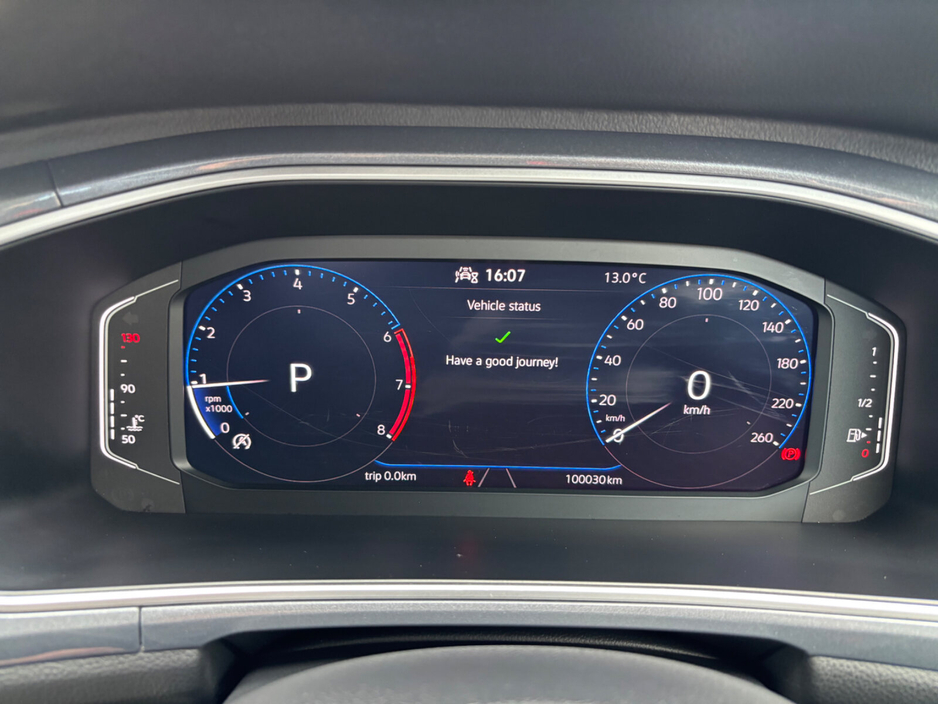 2023 Volkswagen T-Roc - image 38