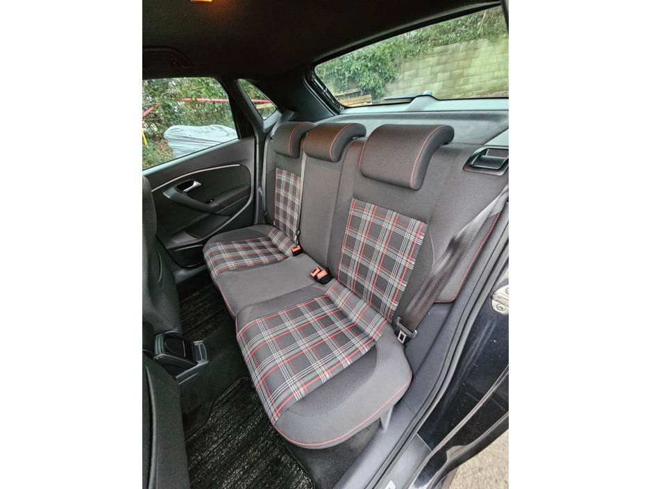 2017 Volkswagen Polo - image 18