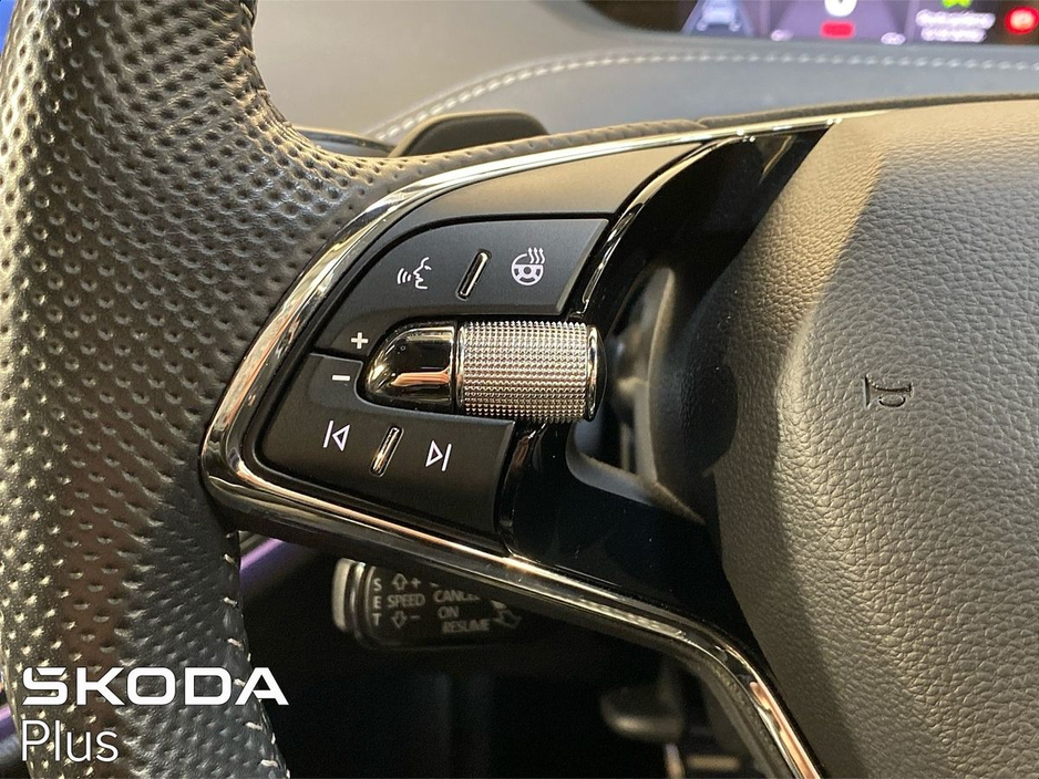 2023 Skoda Enyaq - image 19