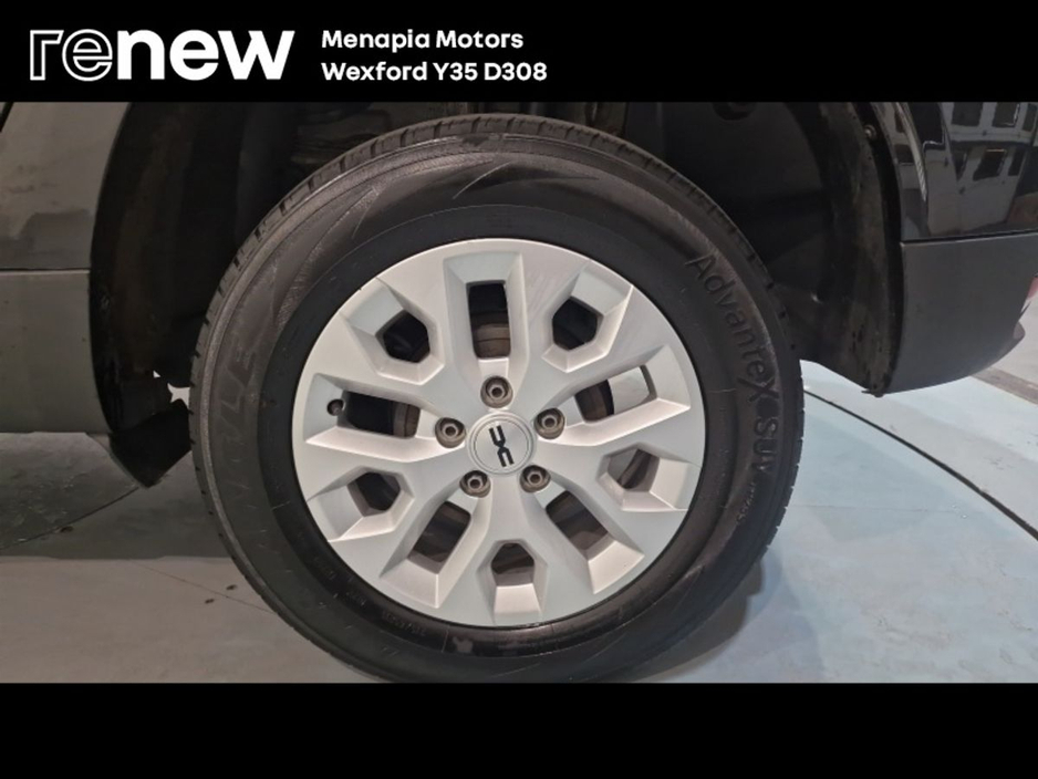 2023 Dacia Duster - image 9