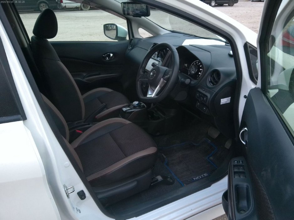 2018 Nissan Note - image 13