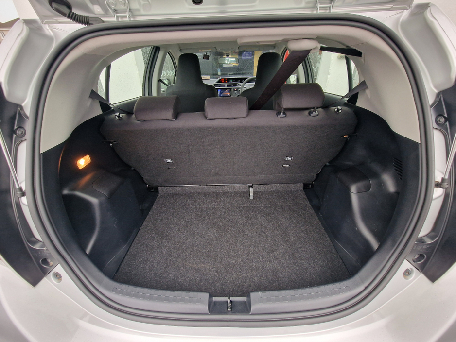 2016 Toyota Aqua - image 31