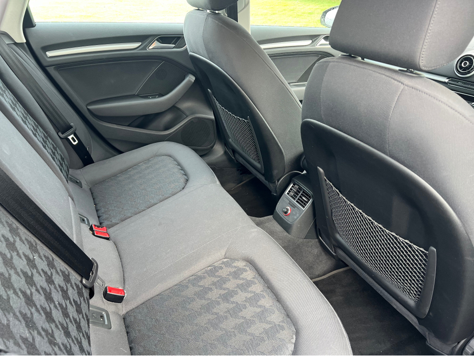 2015 Audi A3 Saloon DBA-8VCXSL €15,500