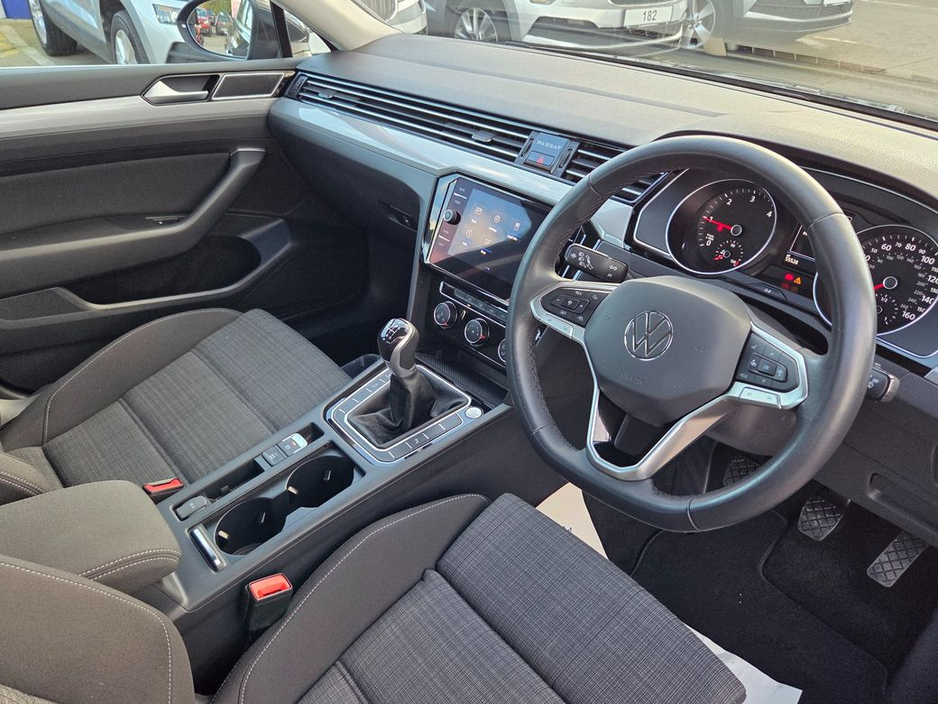 2021 Volkswagen Passat SE NAV TDI €25,550