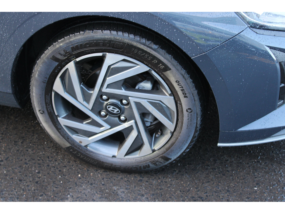 2024 Hyundai i20 i20 Deluxe Plus €22,950