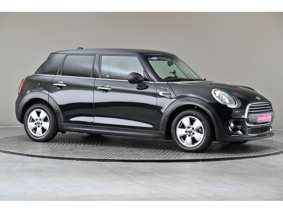 2016 MINI Hatch - image 12