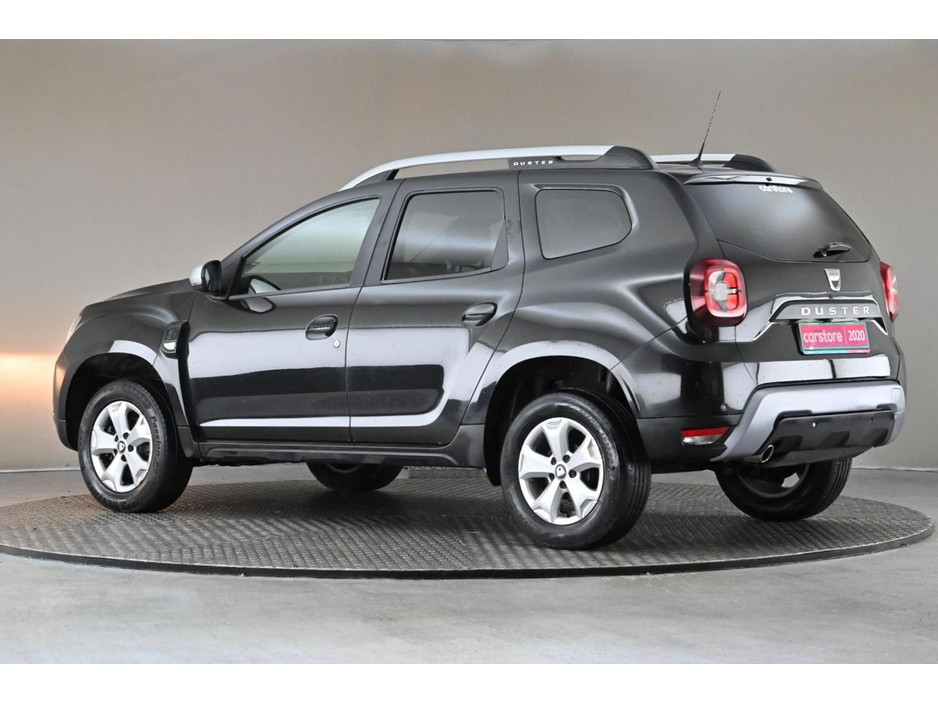 2020 Dacia Duster - image 6