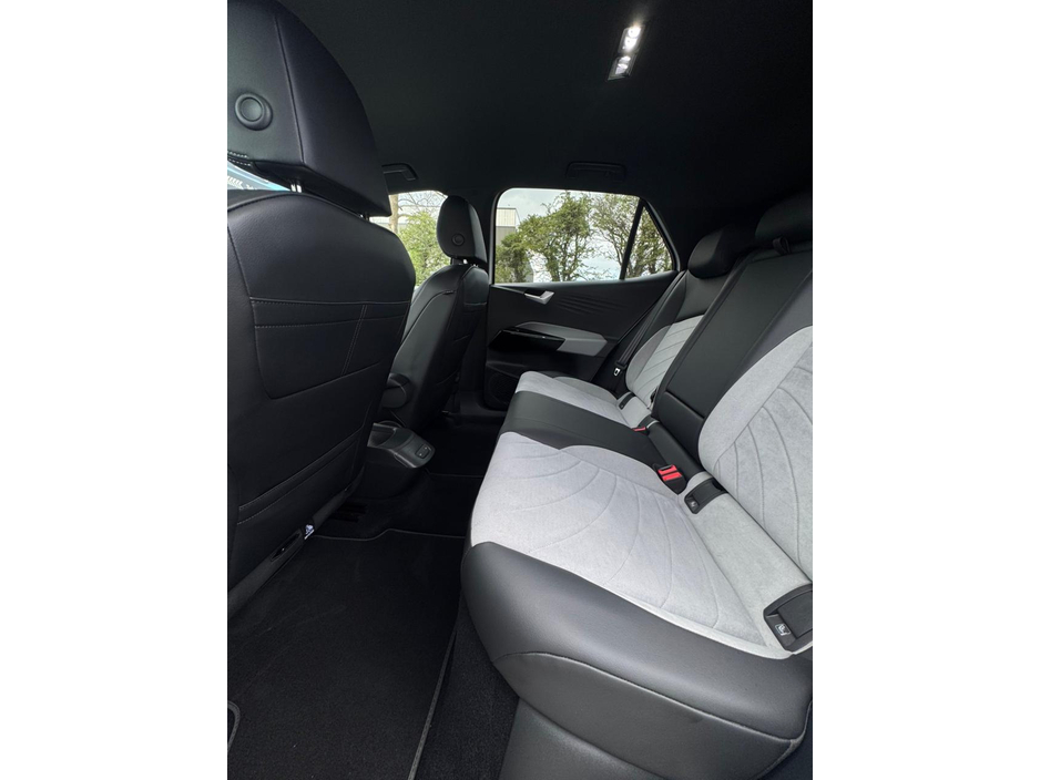 2023 Volkswagen ID.3 - image 11