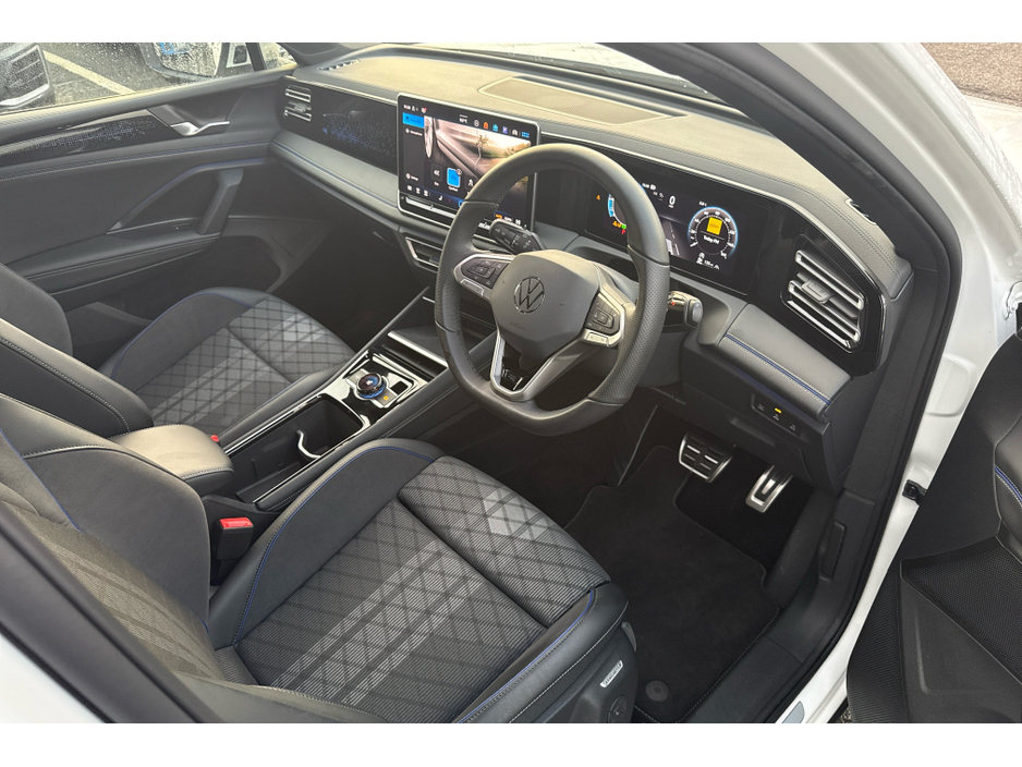 2024 Volkswagen Tiguan R-LINE TDI S-A DSG €55,300
