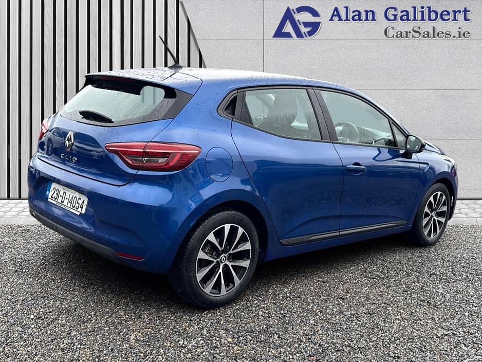 2023 Renault Clio EVOLUTION 1.0 TCE  €76 PW €15,995