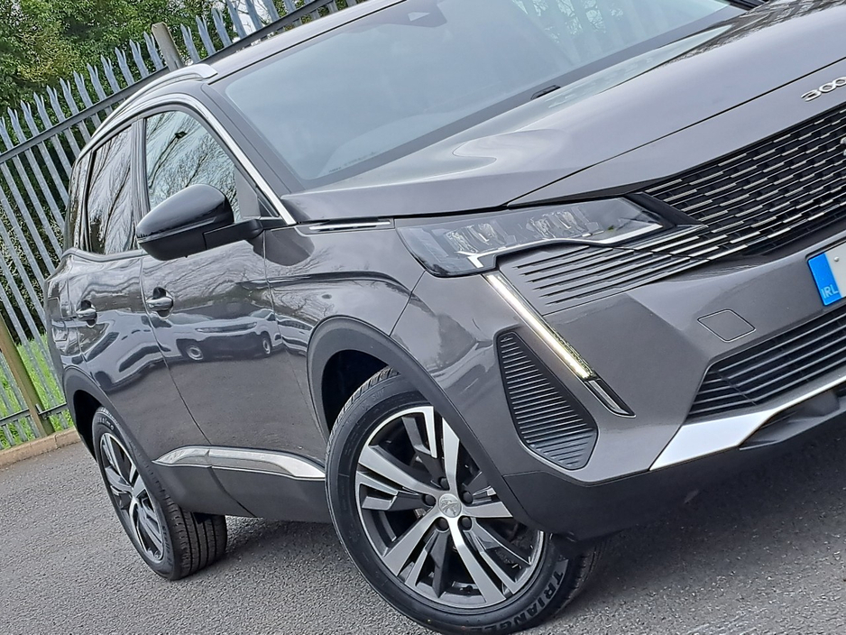 2023 Peugeot 3008 - image 7