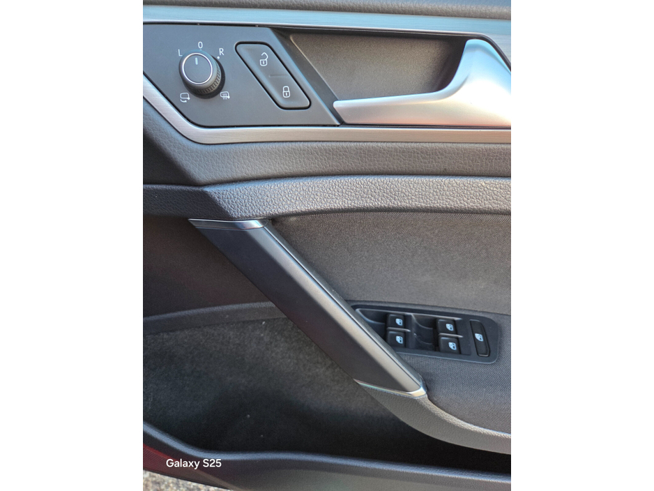 2017 Volkswagen Golf 1.2TSI 3DR 85HP Trendline €14,450