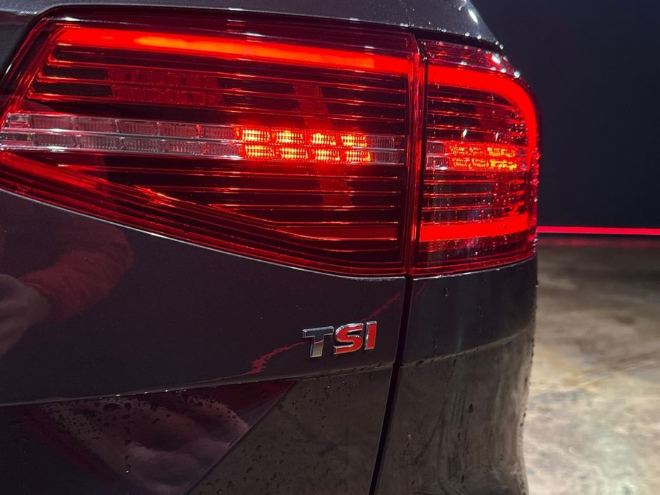 2018 Volkswagen Passat ESTATE - 1.4L TSI AUTOMATIC - HALF LEATHER UPHOLSTERY - REVERSE CAMERA/PARKING RADAR - CRUISE CONTROL €20,950