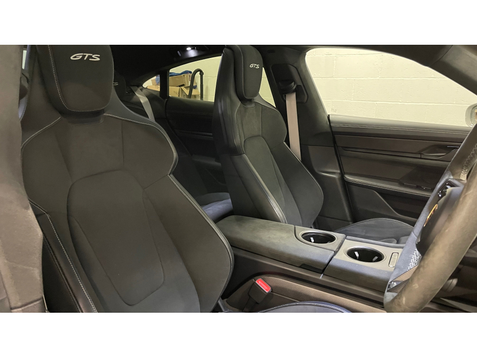 2023 Porsche Taycan GTS PERFORMANCE PLUS 4WD**600 BHP***25000 EURO WORTH OF EXTRAS***PREMIUM CARS IN THE NORTH EAST*** €89,950