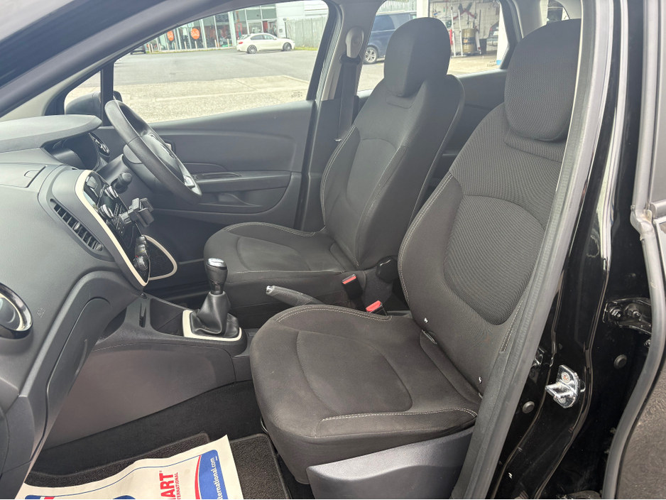 2019 Renault Captur - image 10