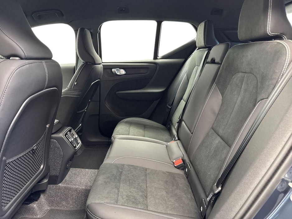 2026 Volvo XC40 B3 MILD HYBRID *IN STOCK* €130 PER WEEK ON PCP €52,990