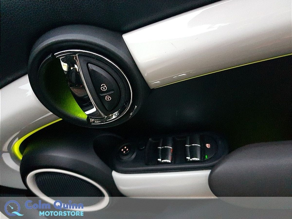 2015 MINI Hatch D XT12 5 DR *12 Month Warranty * €12,995