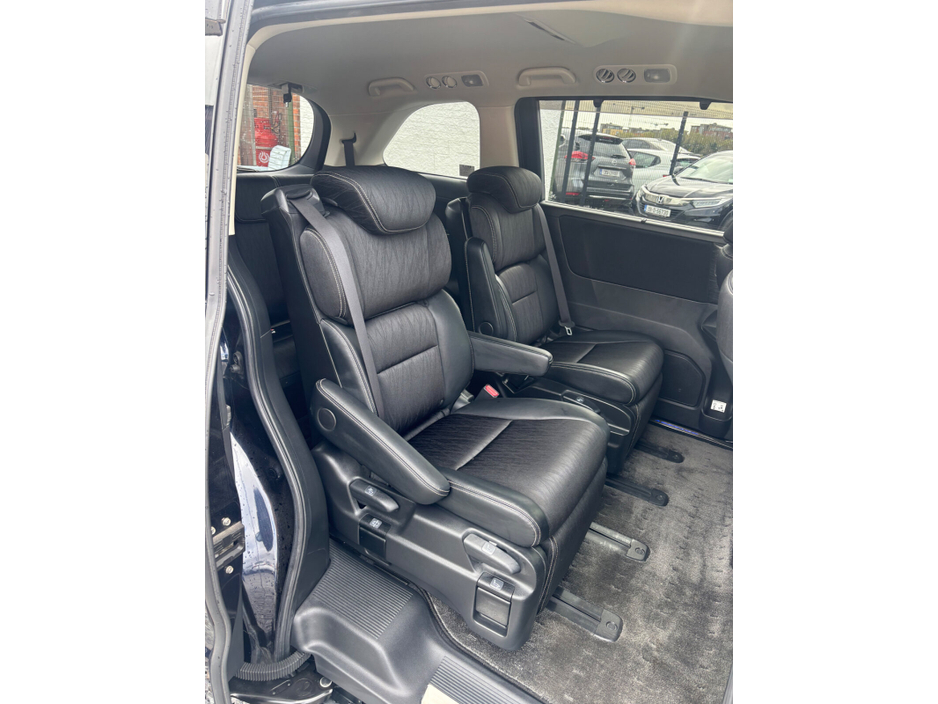 2016 Honda Odyssey - image 19