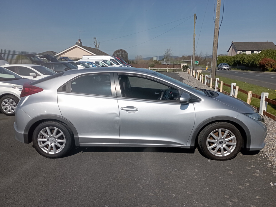 2013 Honda Civic - image 11