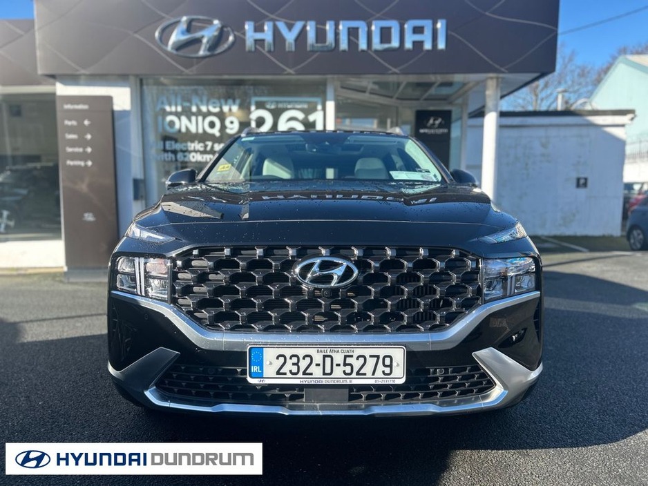 2023 Hyundai Santa Fe - image 3