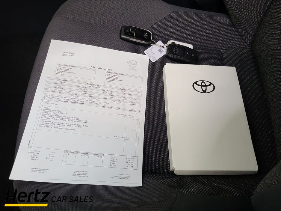 2024 Toyota C-HR - image 25