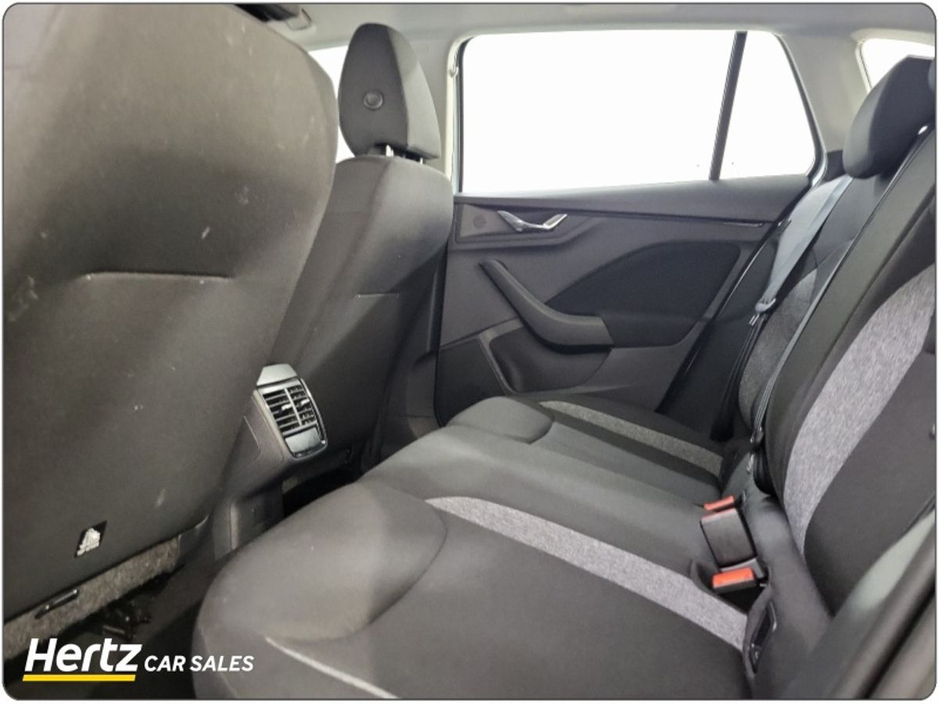 2024 Skoda Scala - image 13