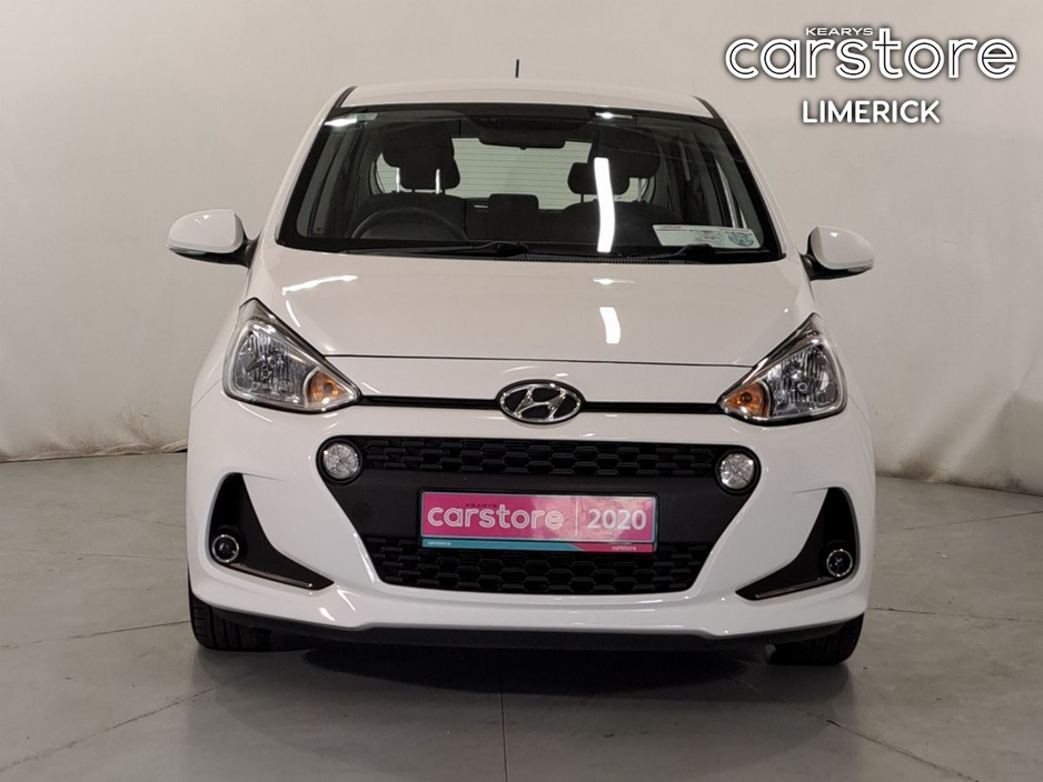 2020 Hyundai i10 - image 8