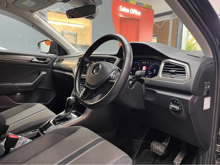 2021 Volkswagen T-Roc €24950! 2021 VOLKSWAGEN T-ROC 2.0 TDI STYLE DESIGN PACKAGE 2.0 AUTOMATIC / CRUISE CONTROL / REVERSE CAMERA / PADDLE SHIFTERS €24,950