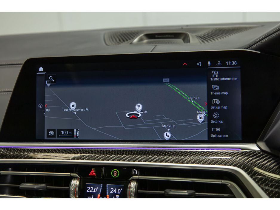 2023 BMW X5 - image 25