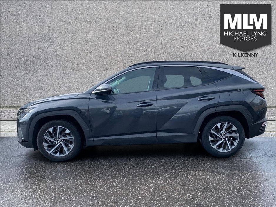 2021 Hyundai Tucson - image 5