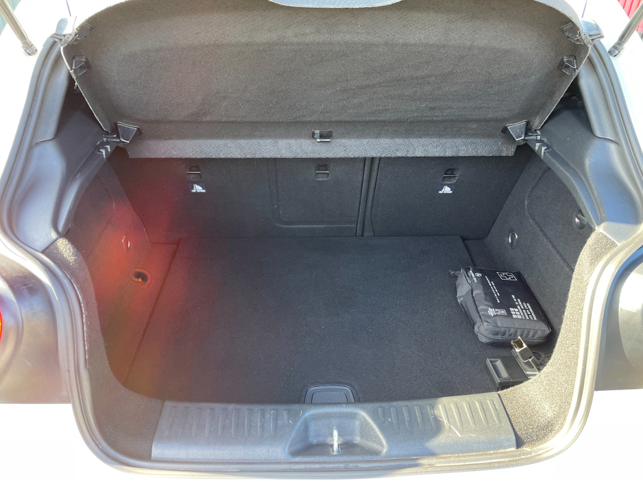 2018 Mercedes-Benz A Class - image 6