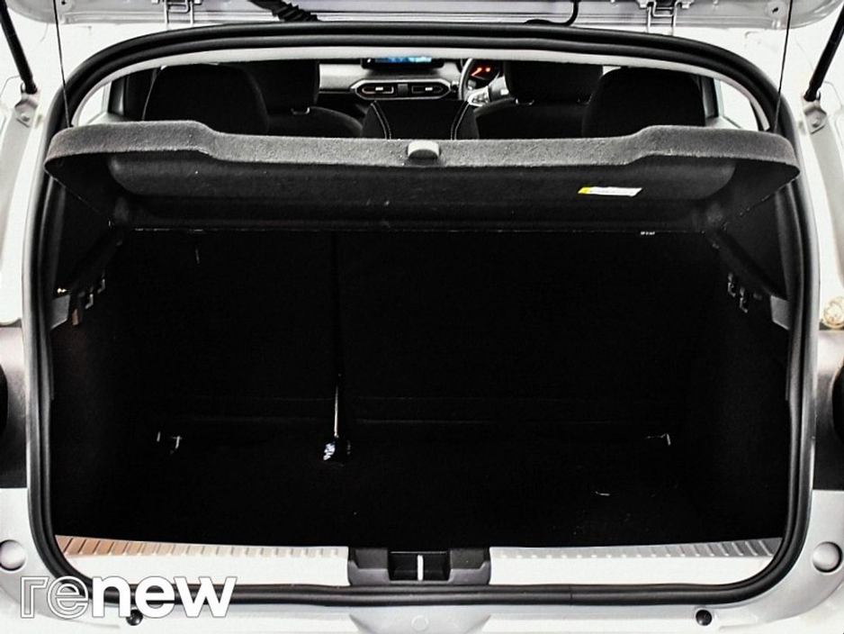 2023 Dacia Sandero Stepway - image 12